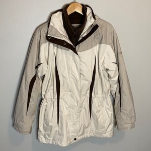 Women’s Columbia Jacket size large
